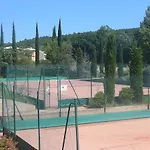 Zara - Tropez Villa